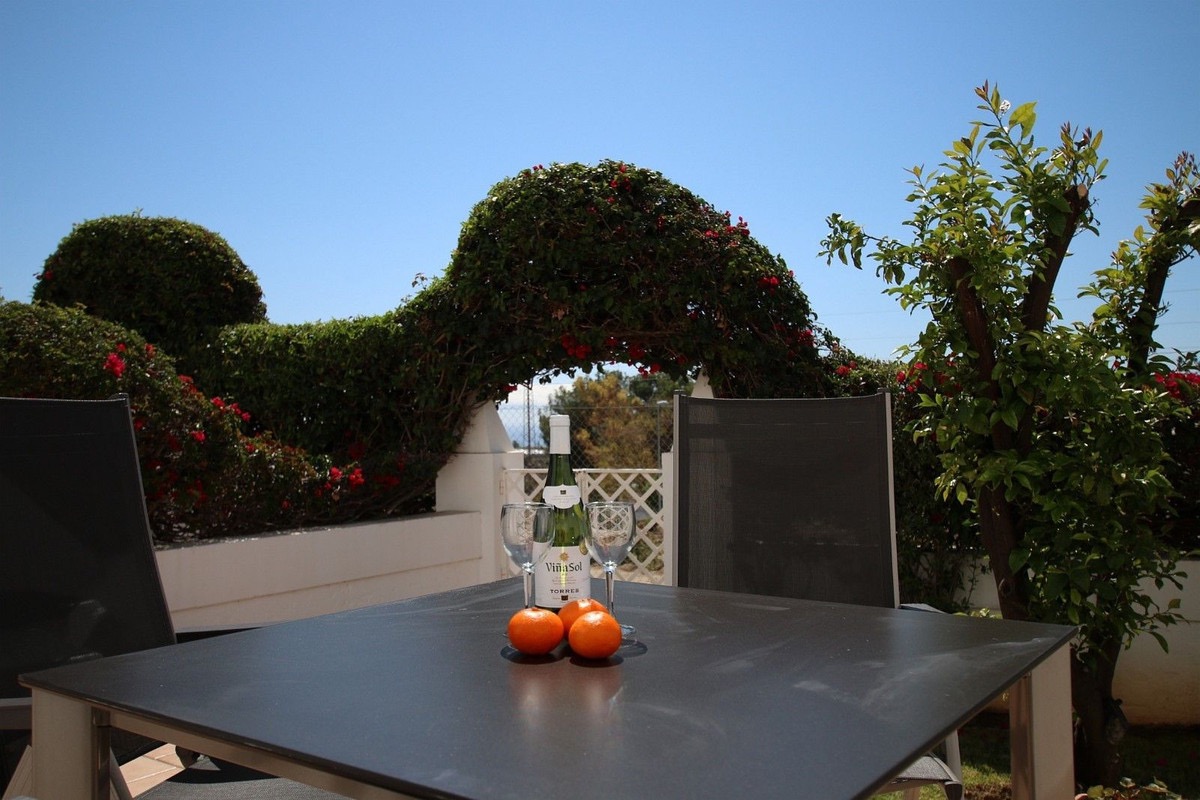 townhouse in Alhambra