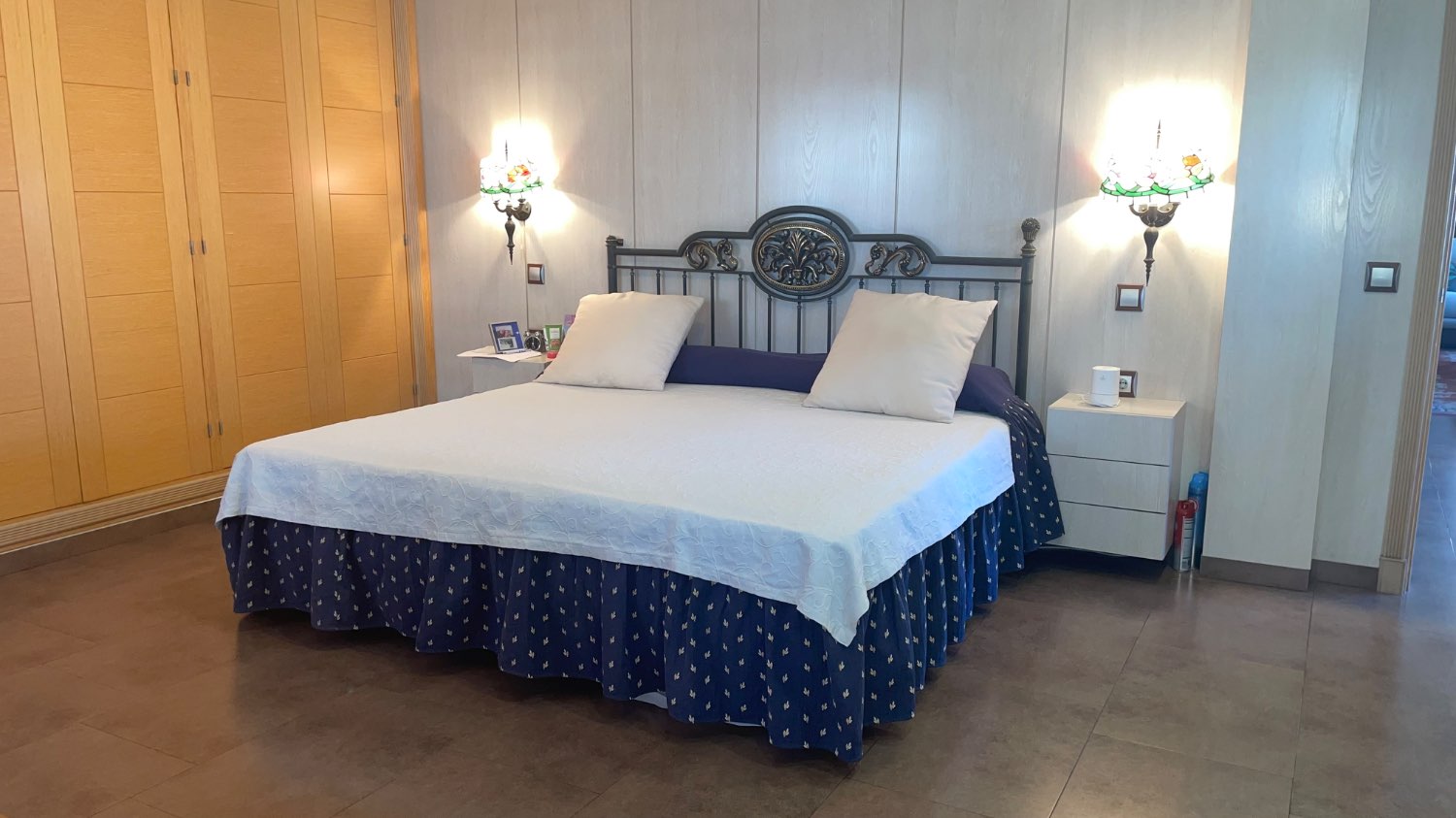 Frontline ground floor apartment of 170m2