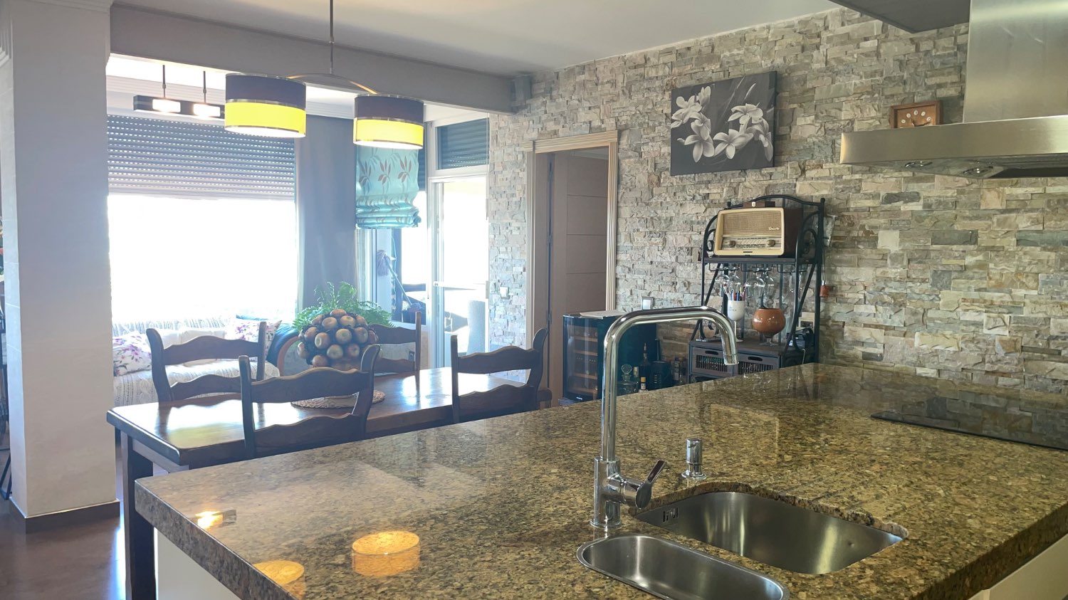 Frontline ground floor apartment of 170m2