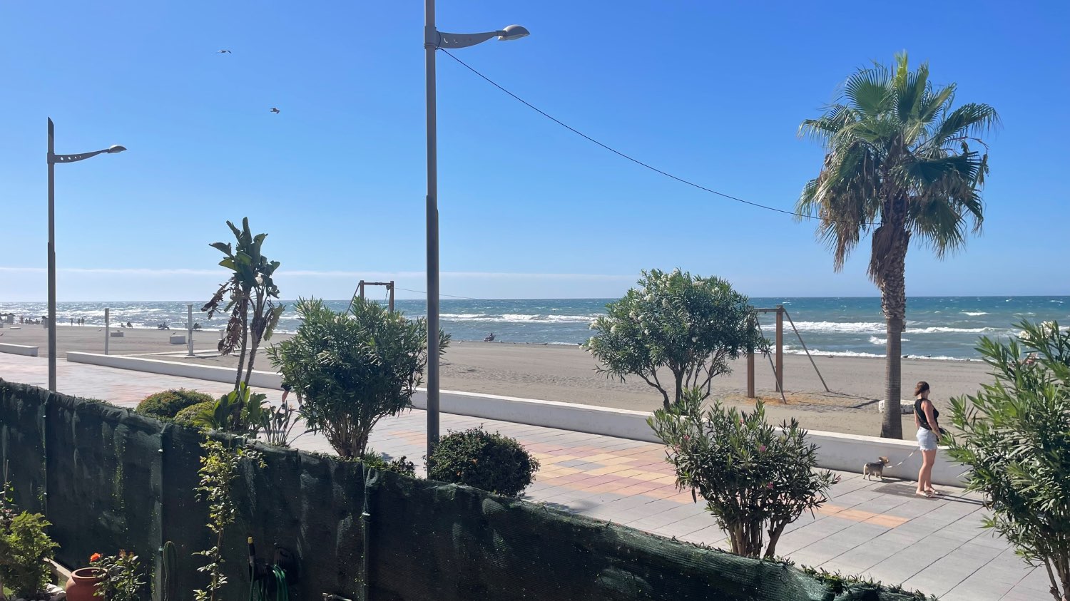 Frontline ground floor apartment of 170m2