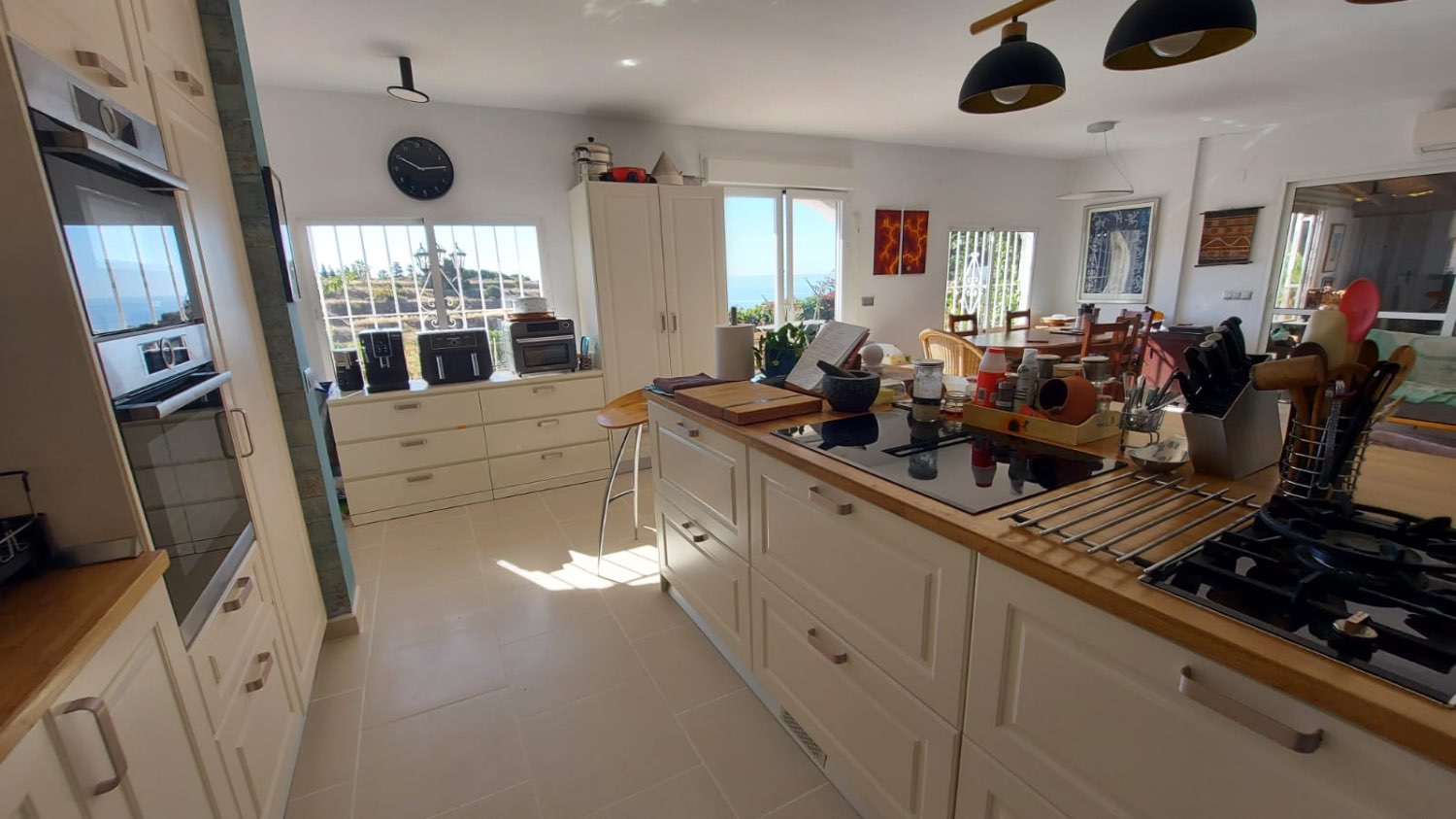 Villa for Sale in Peñoncillo, Torrox Costa