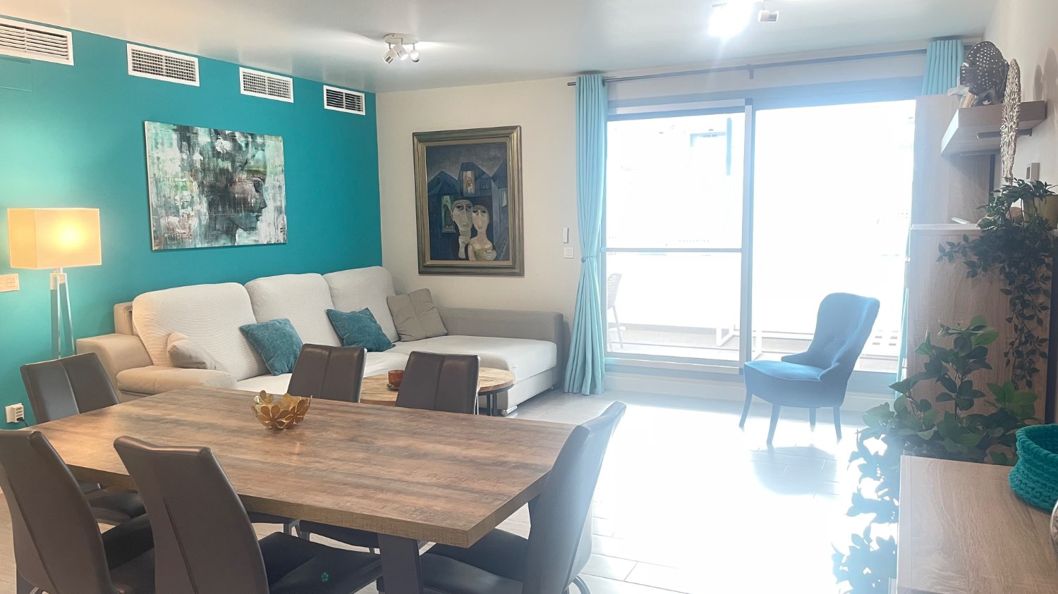 Apartamento recién construido en primera línea en Torrox Costa