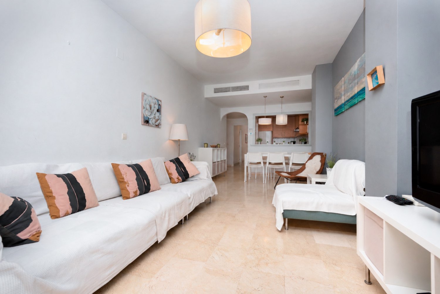 3 bed frontline apartment on Burriana Playa