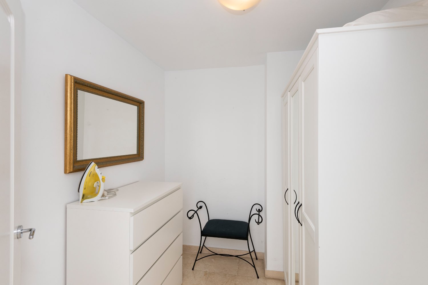 3 bed frontline apartment on Burriana Playa