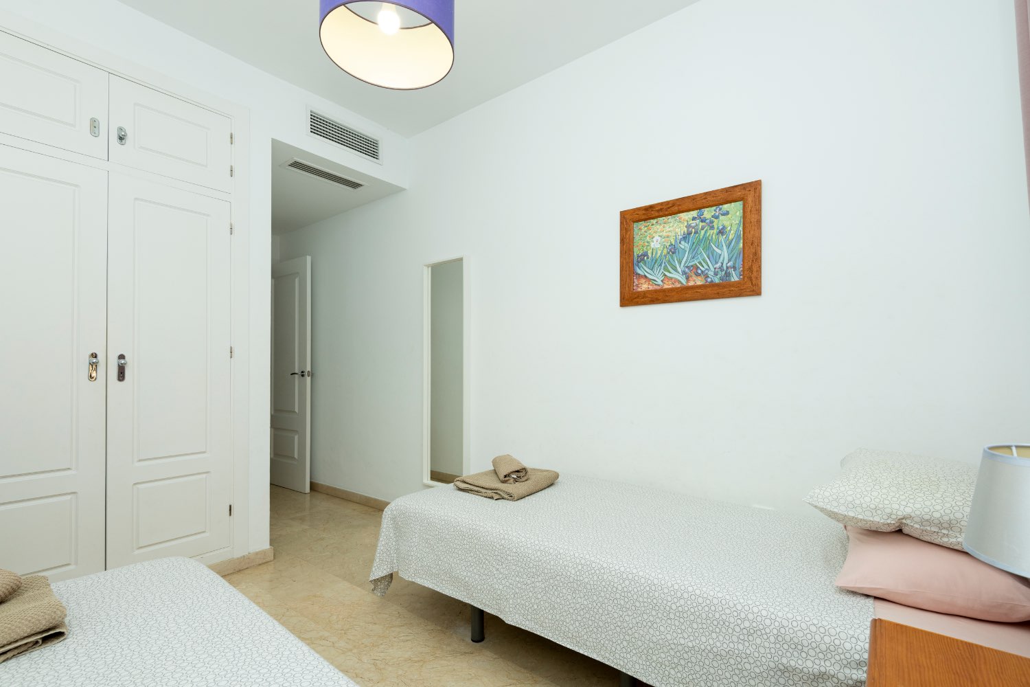 3 bed frontline apartment on Burriana Playa
