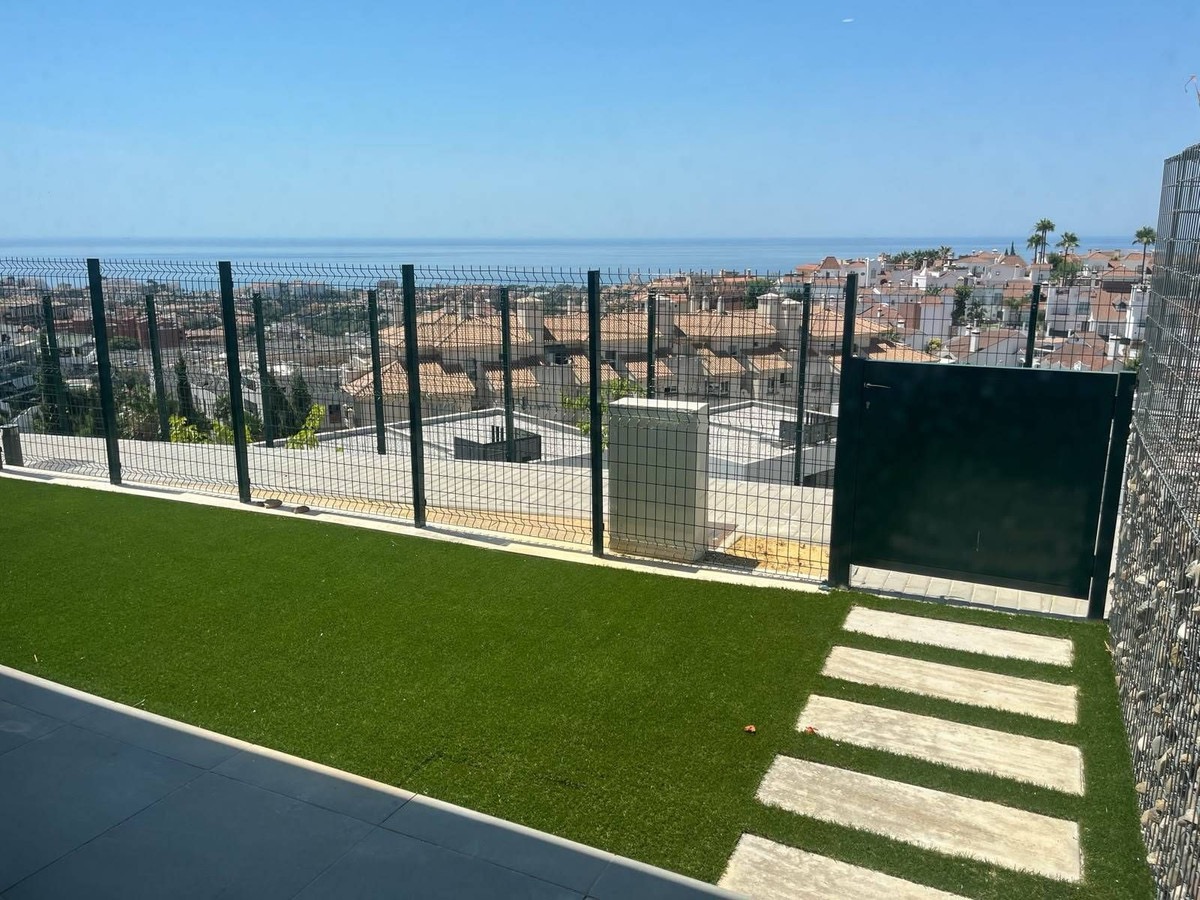 SEMI-DETACHED HOUSE WITH FANTASTIC SEA VIEW