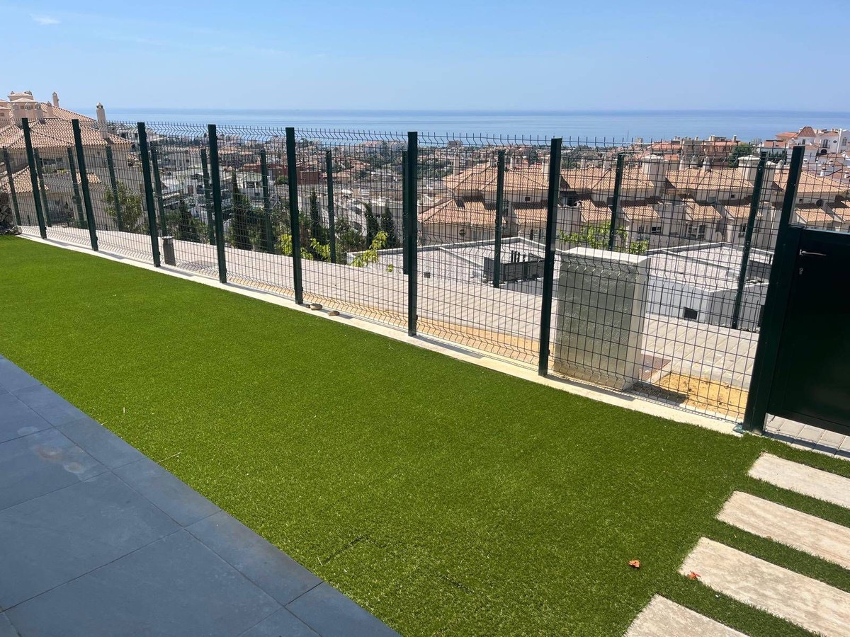 NEW BUILT SEMI DETACHED HOUSE WITH GREAT SEA VIEWS