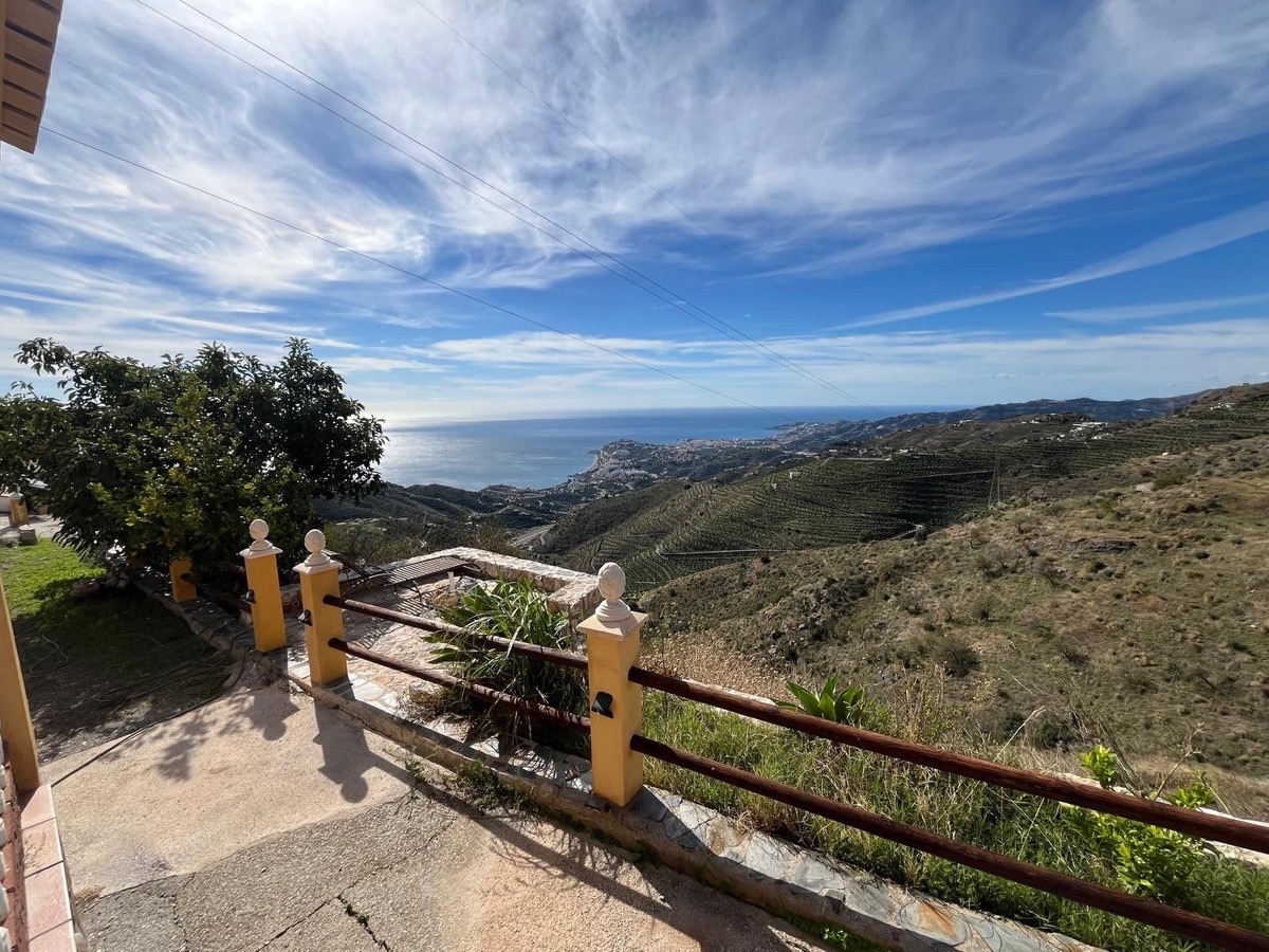 House in Itrabo, Costa Tropical