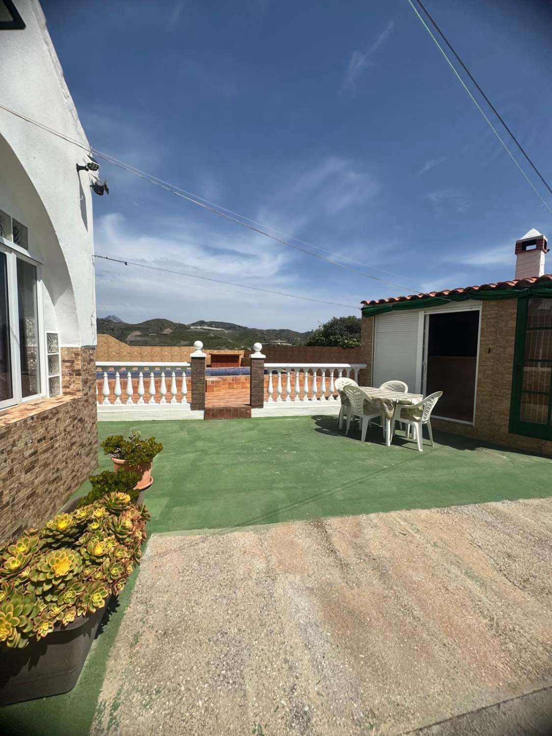 Country house 1.5 km from the beach