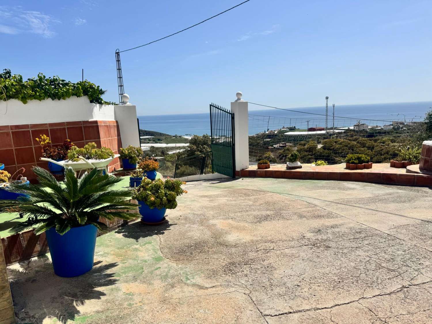 Country house 1.5 km from the beach