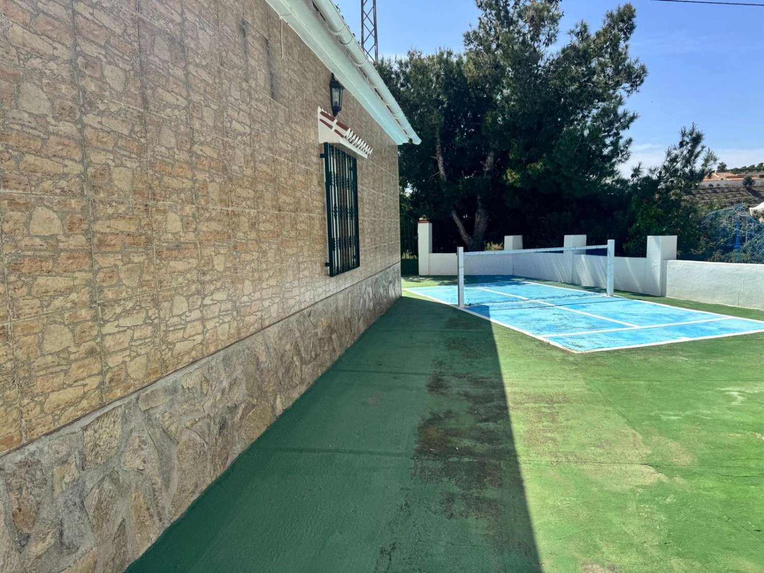 Country house 1.5 km from the beach