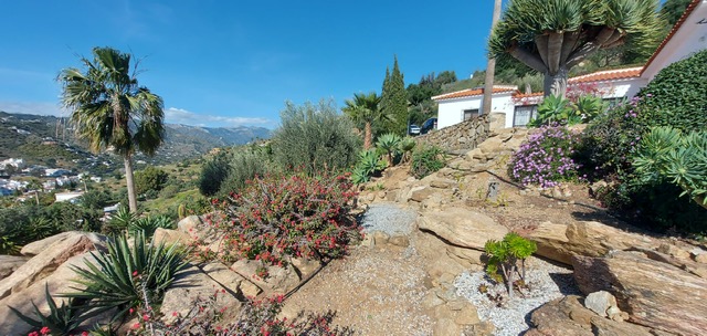 unique country villa in Torrox