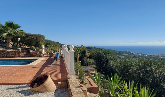 unique country villa in Torrox