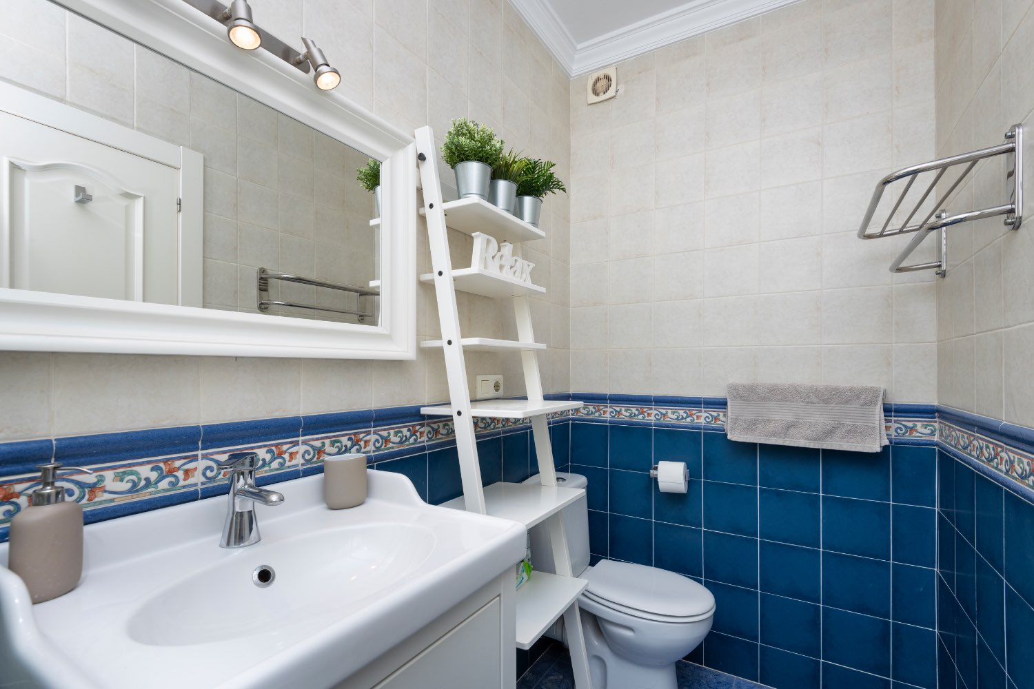 Modern apartment in the heart of Nerja