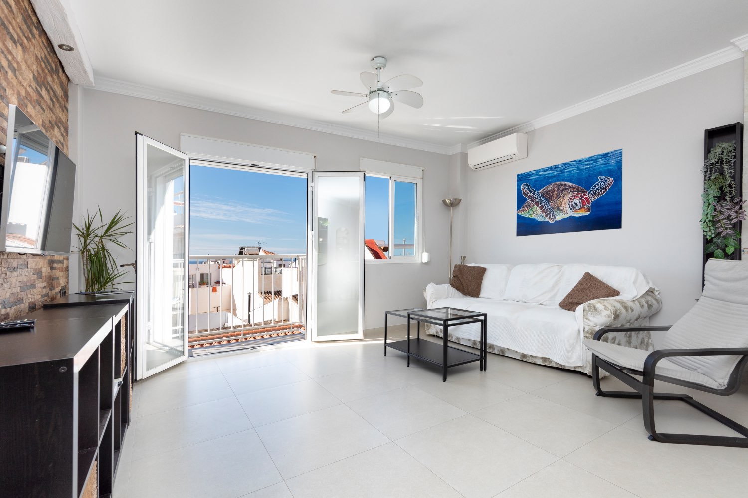 Modern apartment in the heart of Nerja