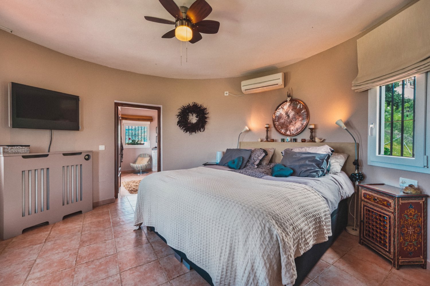 prestige villa for sale in Canillas de Aceituno
