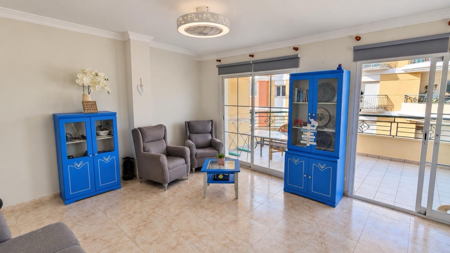 Apartamento espacioso y luminoso en primera línea en El Peñoncillo