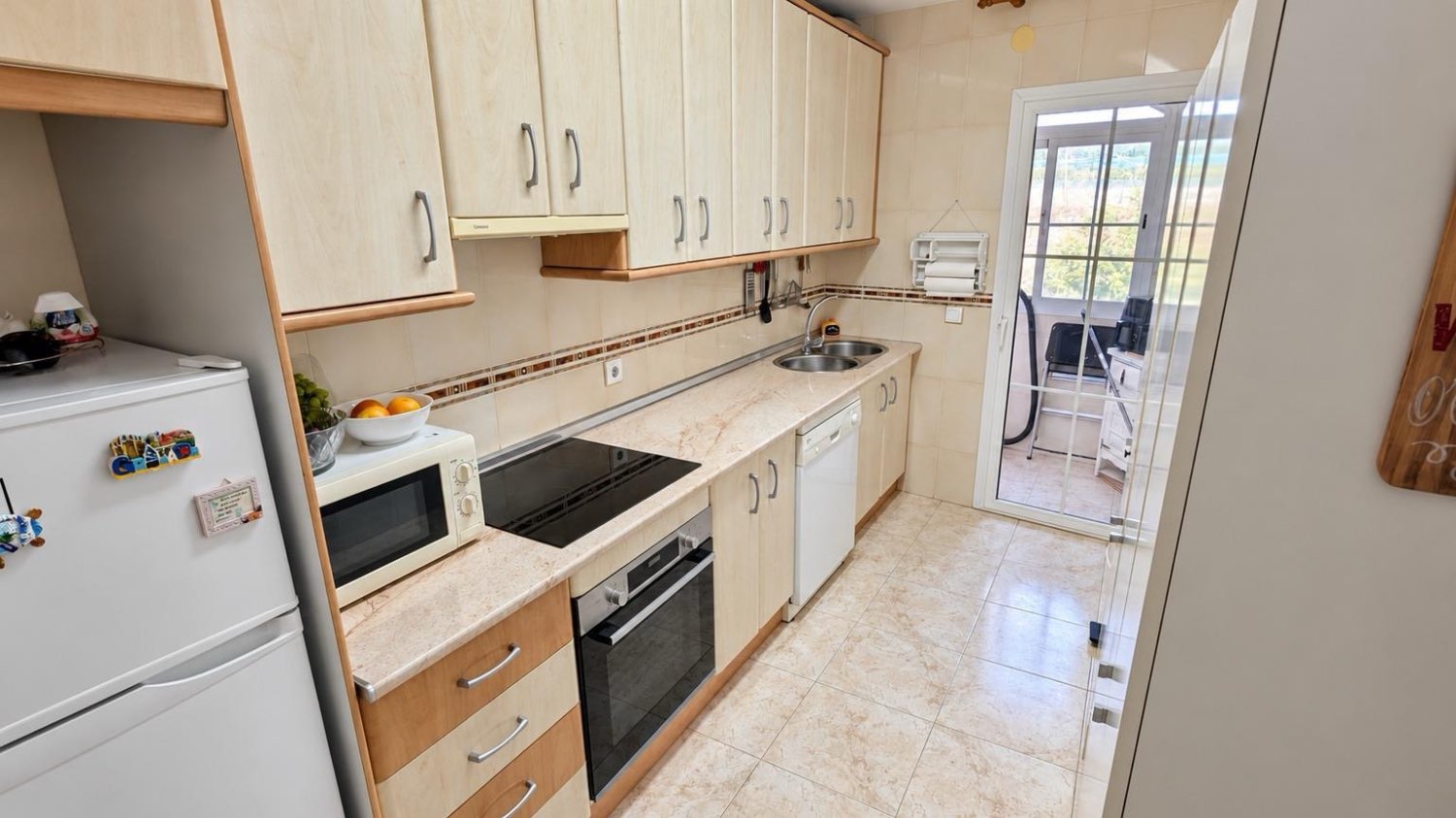 Apartamento espacioso y luminoso en primera línea en El Peñoncillo